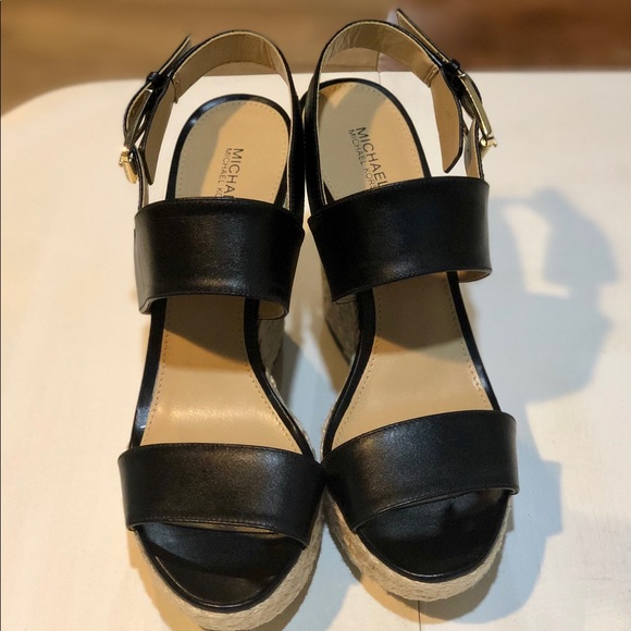 COPY - NWT Micheal Kors “Posey Espadrille wedge Sandal” - Picture 4 of 8
